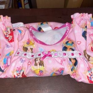 Girls nightgown